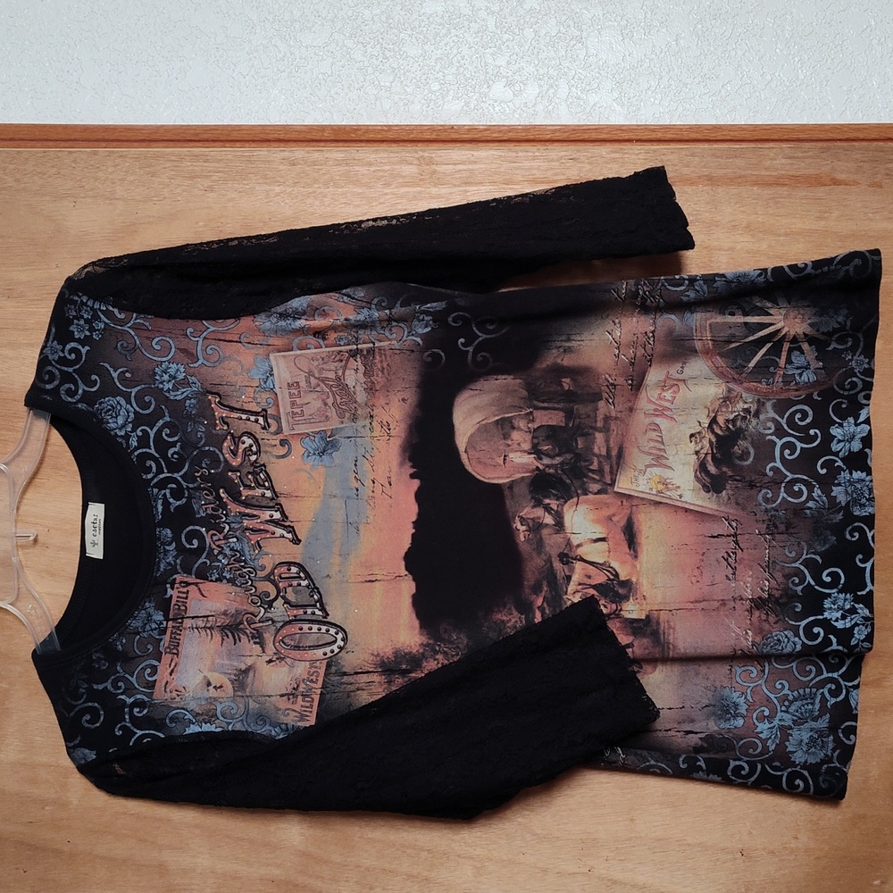 3/4 length lace sleeve western tee